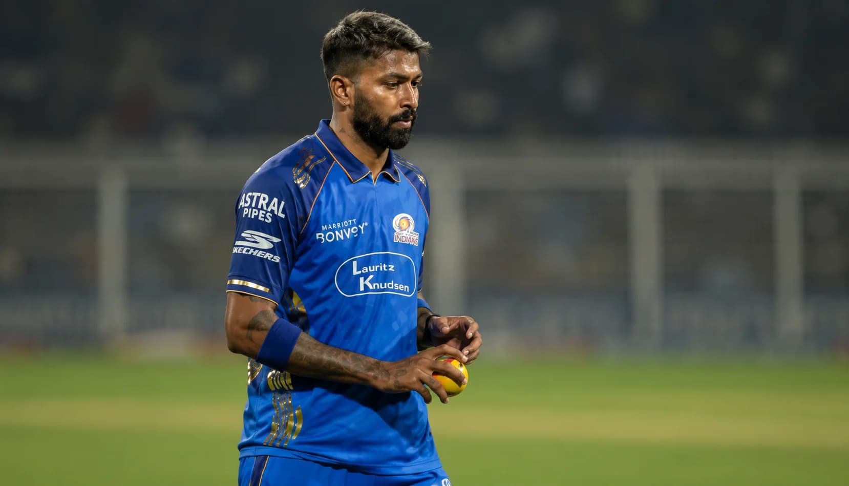 Hardik Pandya to Lose MI Captaincy? Mumbai Indians Face Major IPL 2027 Decision