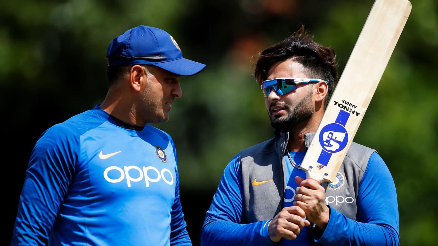 Pant vs Dhoni Comparison: Who Is the Better Cricketer?